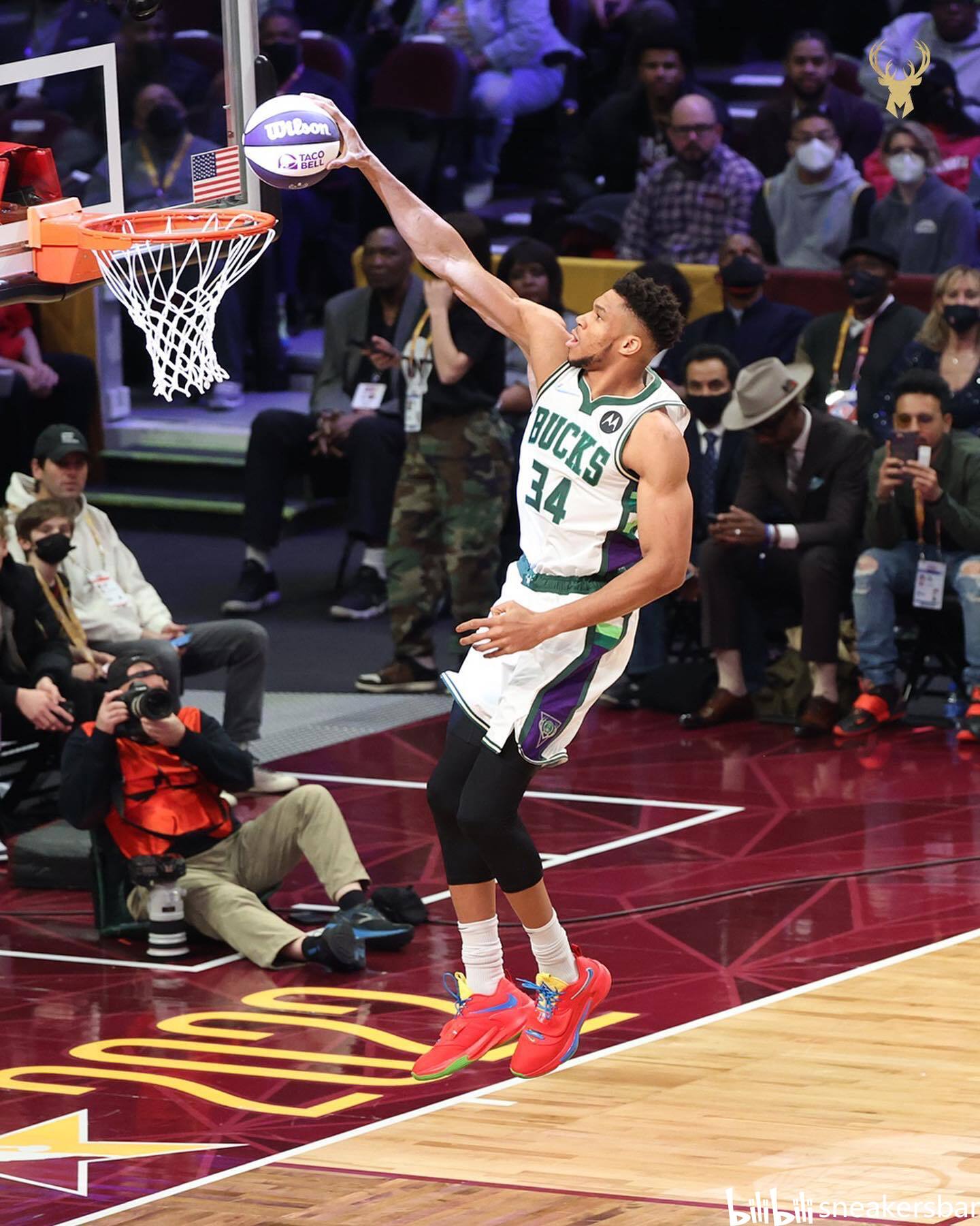 浮嶋敏：我们靠防守取得了成绩，建队方针是基于进入世少赛（浮嶋敏：以防守立足收获佳绩，建队方针围绕冲击世少赛）