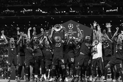 猹伯特AI足球分析 - 稳如磐石的国米，遭遇动荡的利物浦（猹伯特AI足球解析：坚若磐石的国米对阵风雨飘摇的利物浦）