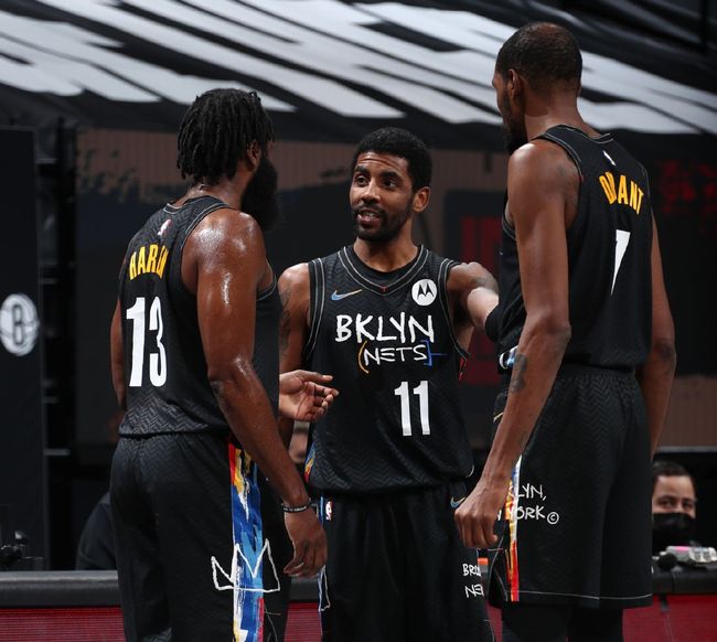 德天空：帕利尼亚已抵达伦敦，他希望本周代表热刺出战拜仁（德天空：帕利尼亚抵达伦敦，盼本周为热刺对阵拜仁登场）