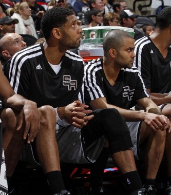 船记：我跟队报道多年，凌晨赶走队史GOAT真是头回见（船记：随队多年 头一次见凌晨送走队史第一人）