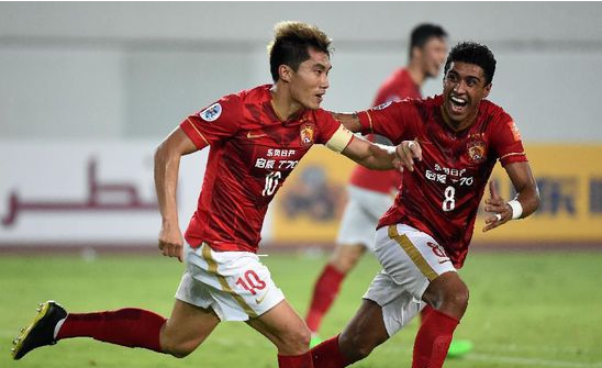 巴尔吉闪耀维拉马林，精彩进球与助攻助巴萨逆转贝蒂斯（巴尔吉维拉马林一传一射，助巴萨逆转战胜贝蒂斯）