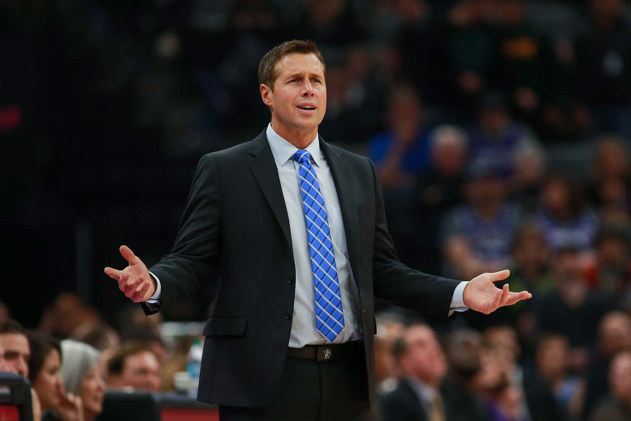 杨鸣谈辽宁男篮新赛季揭幕战：想把最好精神面貌展现给大家（杨鸣展望辽篮新季揭幕战：力争以最佳精神面貌回馈球迷）