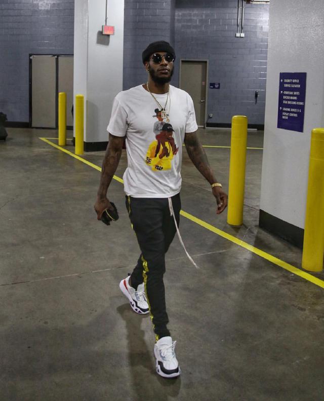 墨尔本胜利队长：我们正处在艰难时期，需要全队一起改变局面（墨尔本胜利队长：逆境当前，须全队合力扭转颓势）