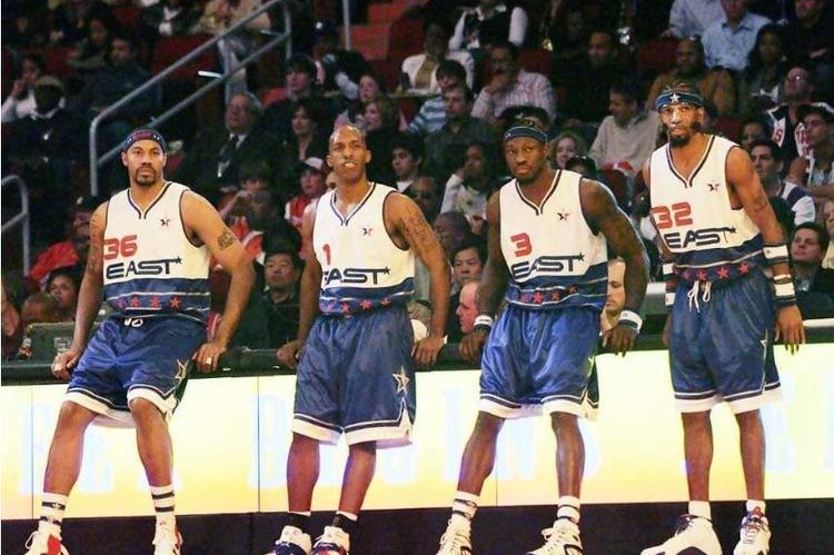 火箭哈登连续三场得分30+（哈登为火箭已连砍三场30+得分）