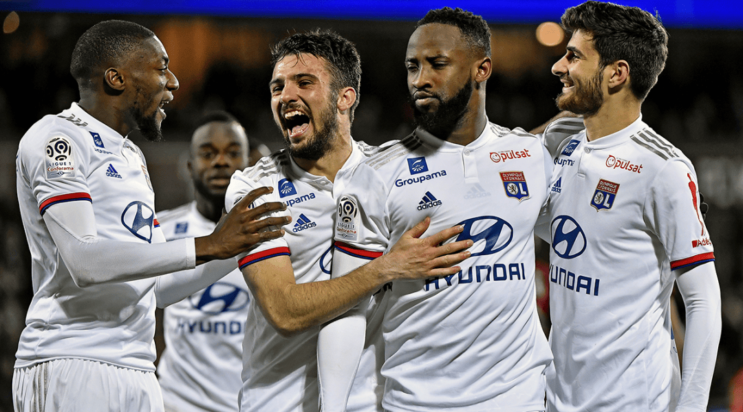 国米近8场对西班牙球队仅1负，近18场欧冠小组赛／联赛也仅1负（国米近8战西班牙球队仅输1场，欧冠小组赛与联赛近18场同样仅负1次）